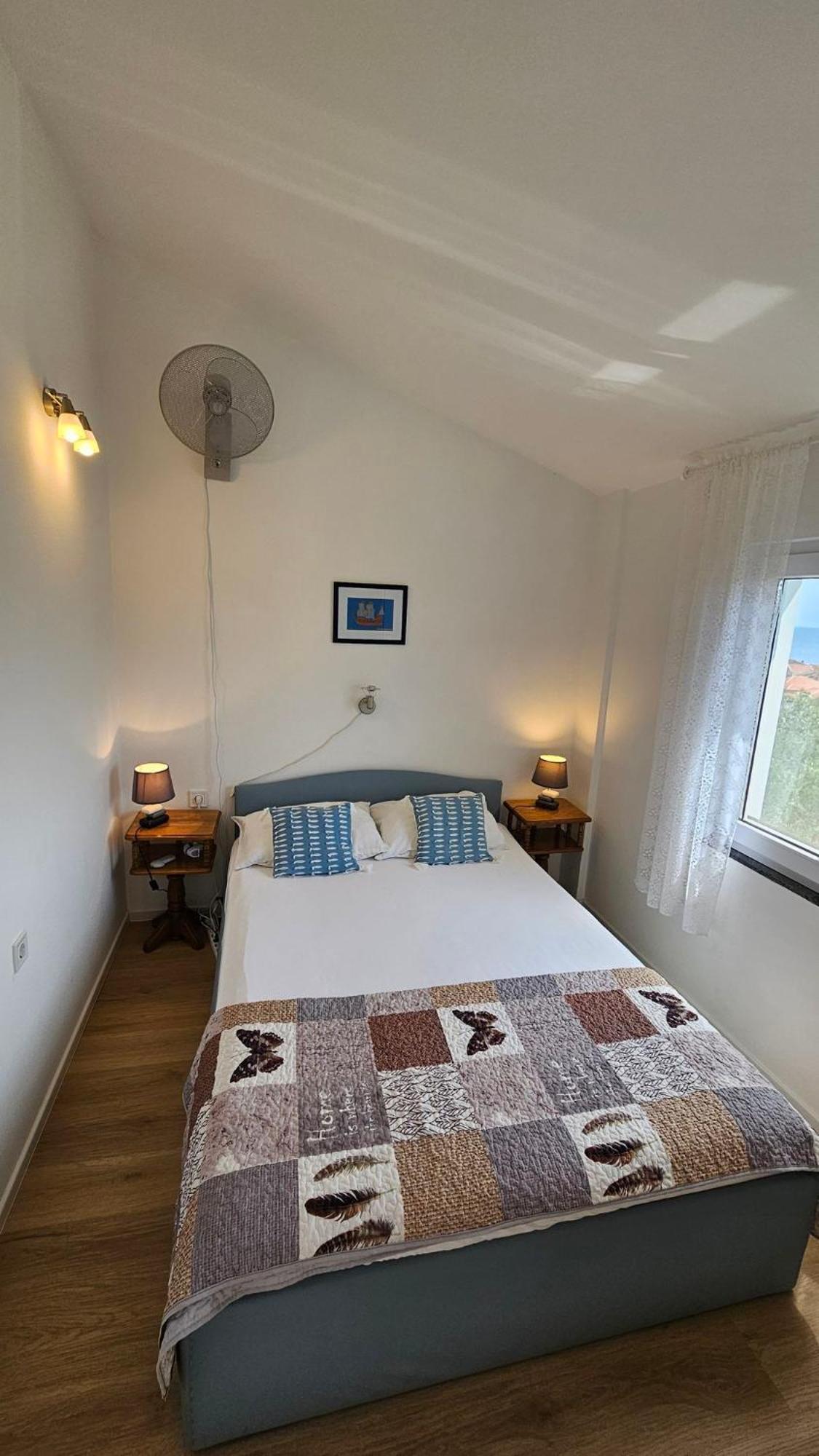 Apartmani Ela Prvić Luka Exterior foto